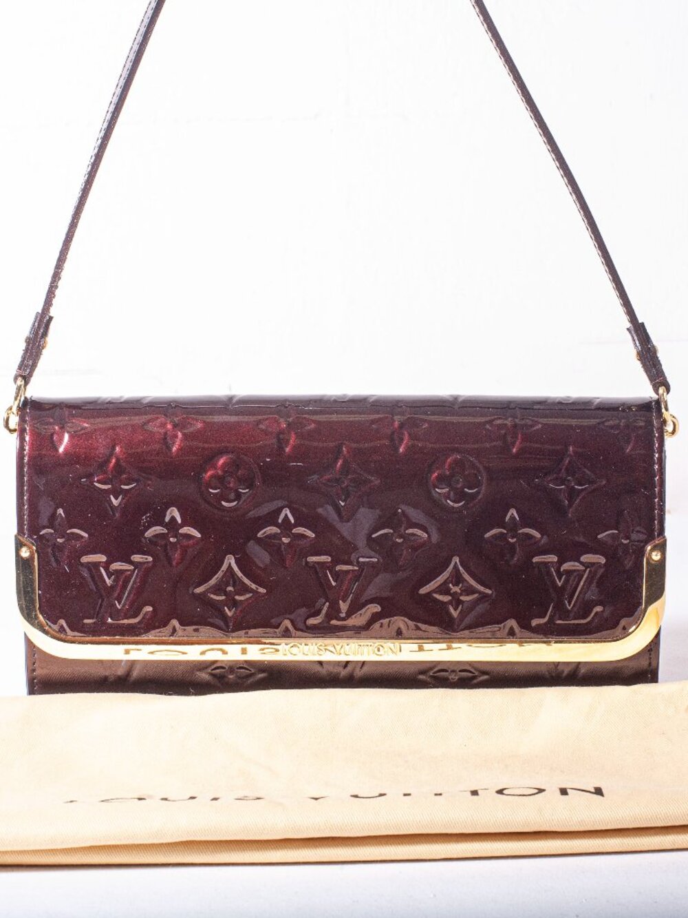 Authentic Louis Vuitton Burgundy Monogram Vernis Rossmore MM Clutch Bag